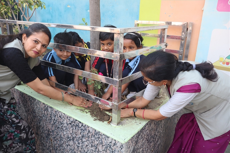 ACTIVITIES TOWARD A GREEN EARTH AND A CLEAN EARTH